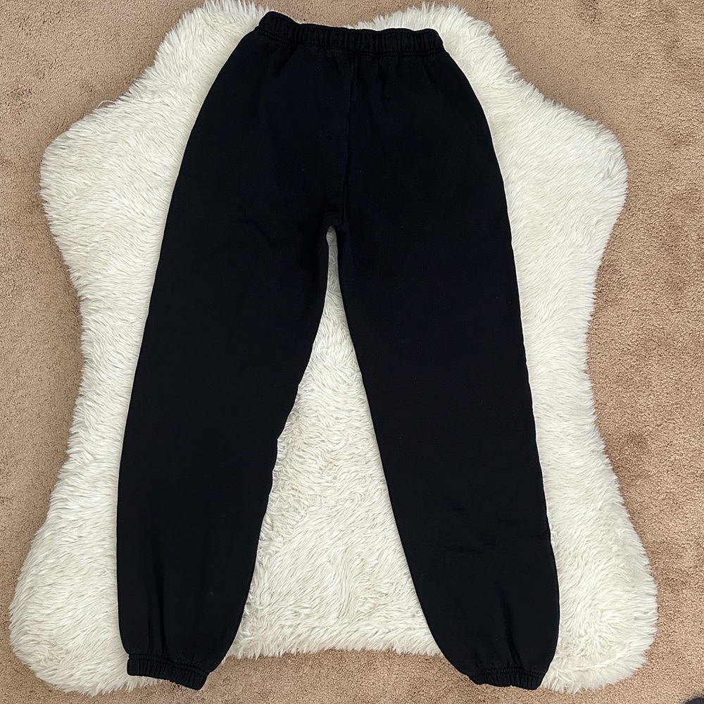 ALO Yoga Acolade Quarter zip & Jogger Set - Picture 10 of 10